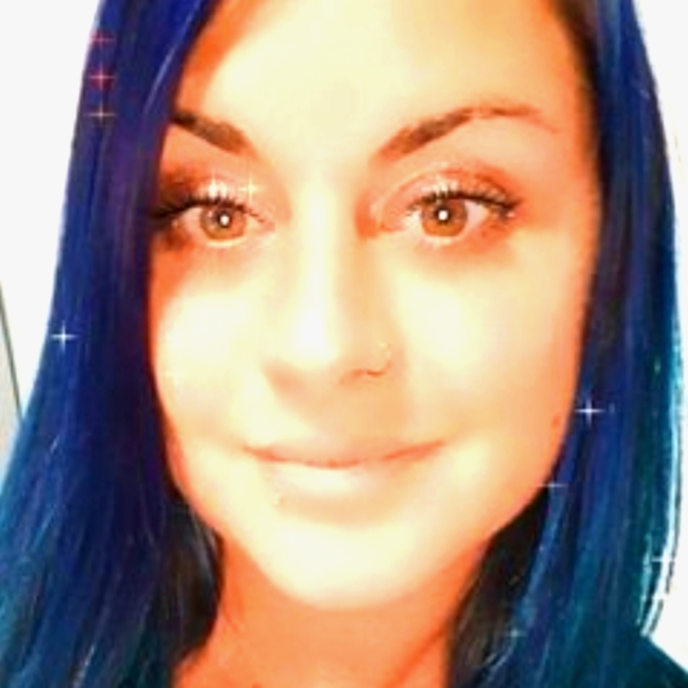 Meet your Posher, Jillian